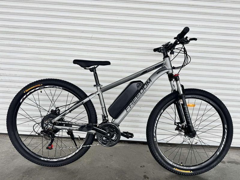 Электровелосипед Freedom 29" (750W 48V 21Ah) с дисплеем, задний привод ЕВ-750-48-21 F фото